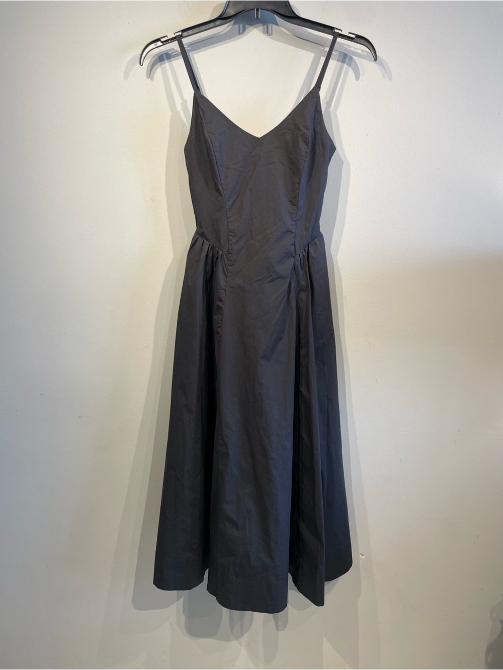 New with tags Babaton Black Dress with V-Neck size 0